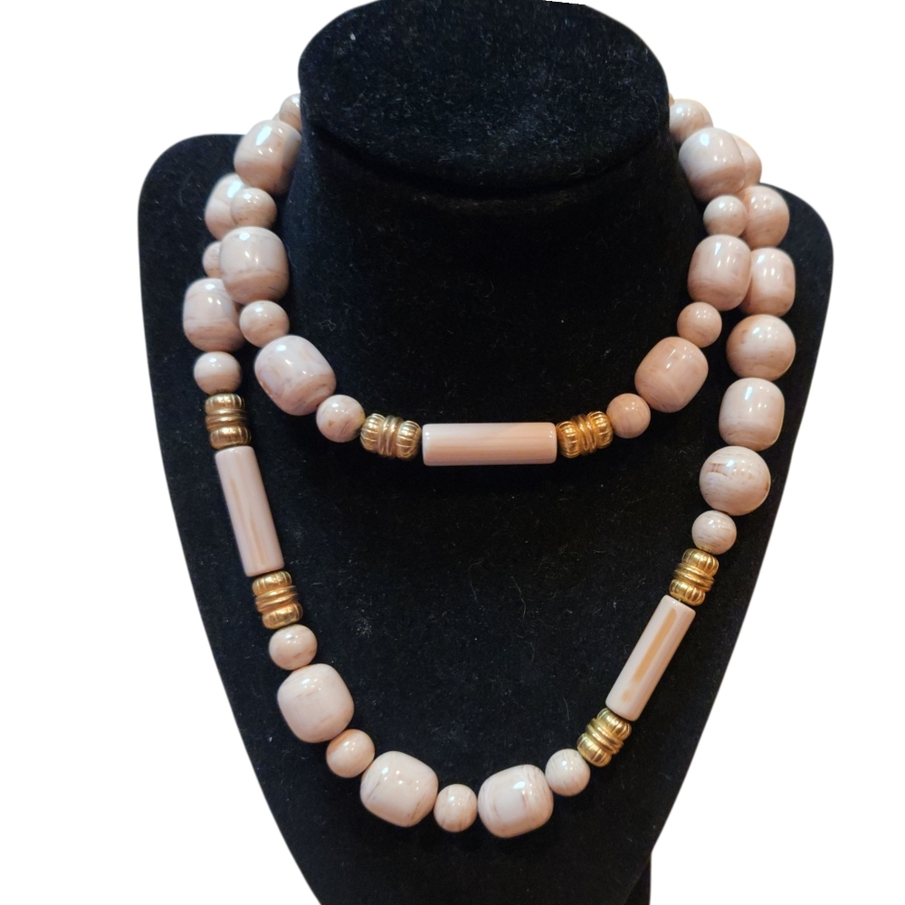 Vtg Pink Cadoro Necklace